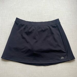 ALO Yoga airlift timeless mini skirt in black